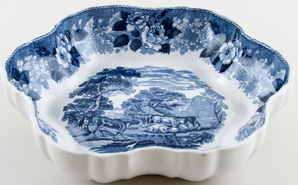 Dish fluted c1910